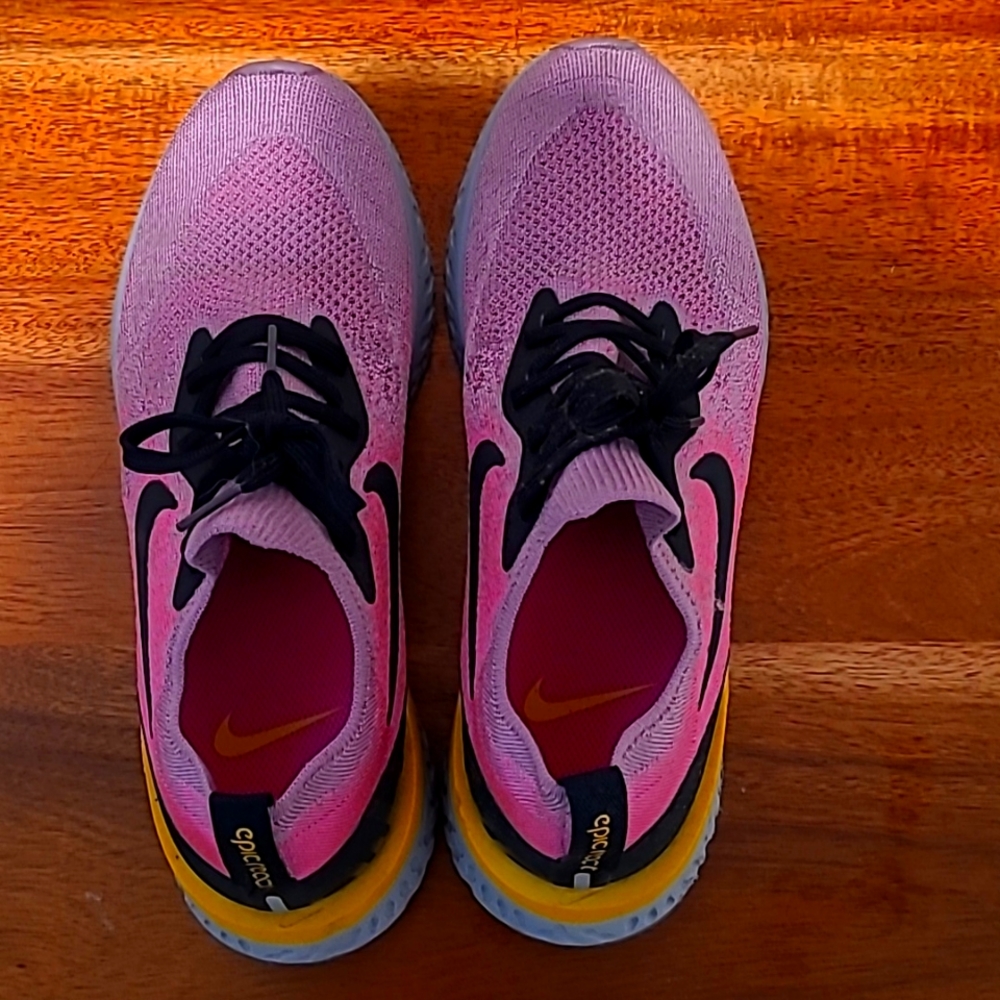 Nike Epic React Women's Size 9